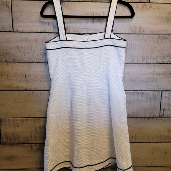 Ann Taylor Full Zip Mini Dress Size 2 White Square Neck Pockets Lined - Picture 7 of 8